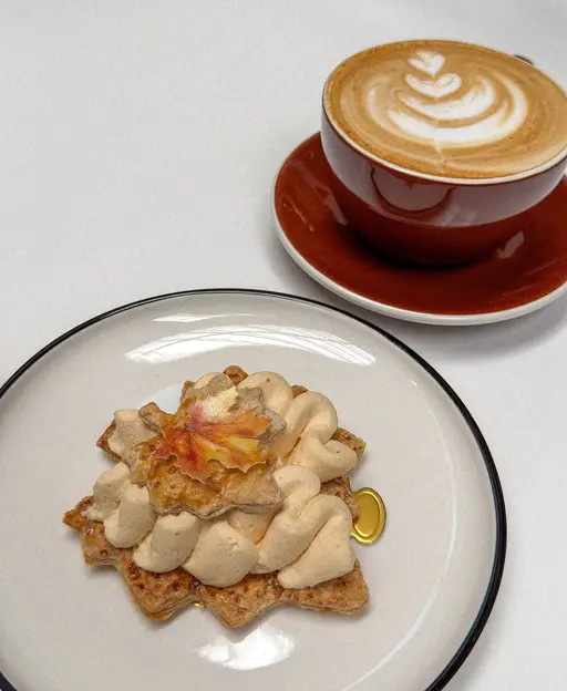 A&A Croissant moment