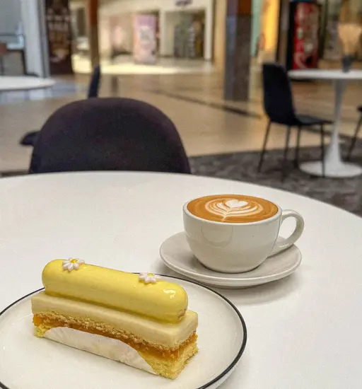 A&A Croissant moment